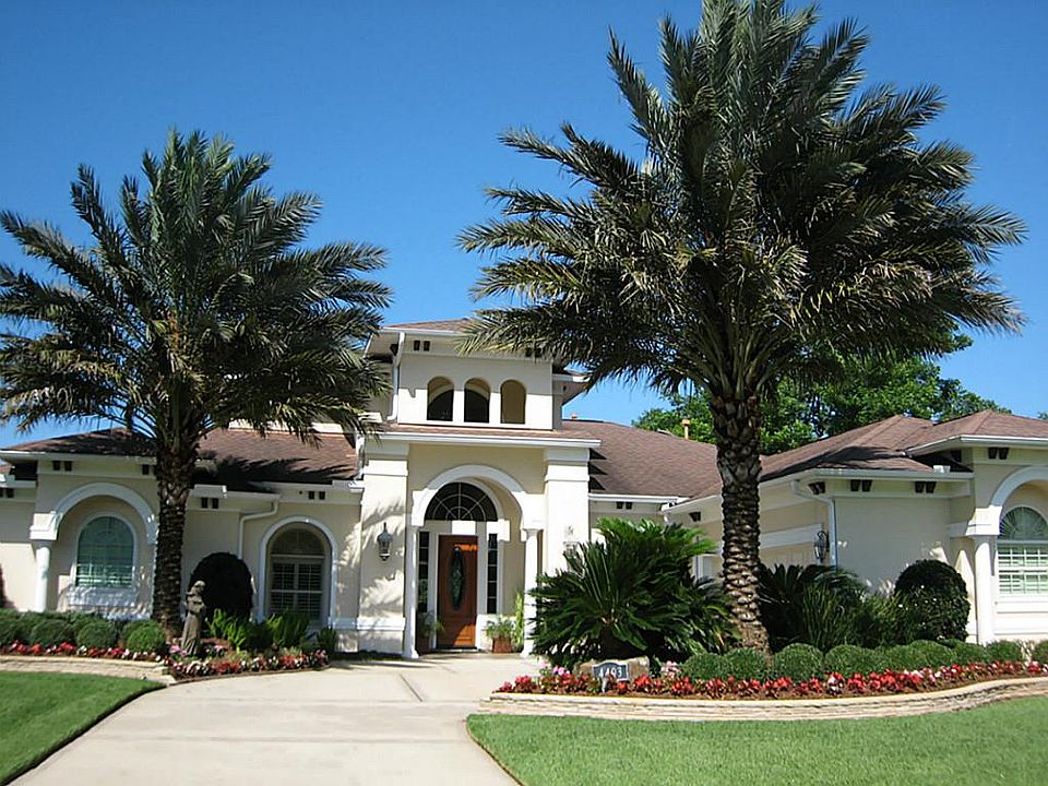 1st image of 4403 Wentworth Dr
