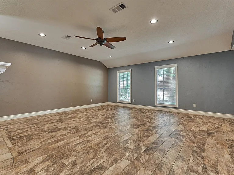 30 Cottage Grove Pl — Photo 11