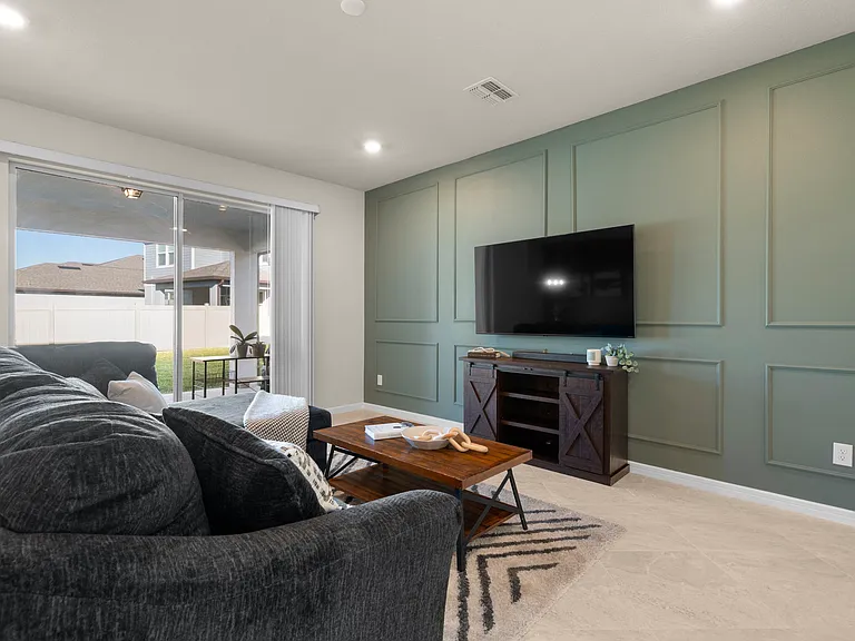 21051 Monza Loop — Photo 10