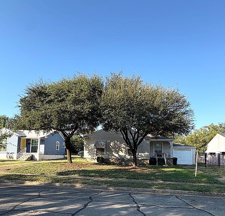 1st image of 1812 N 12th St