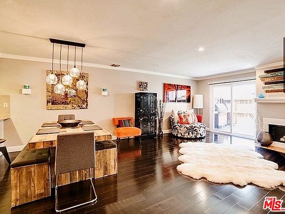 2nd image of 2022 Delaware Ave APT 4