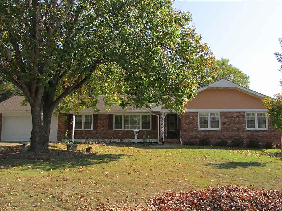 1st image of 306 Forest Hill Dr