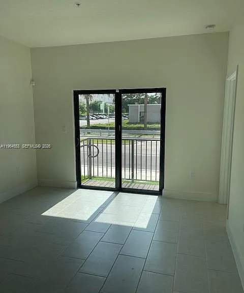 8167 NW 41st St — Photo 3
