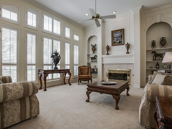 4th image of 3217 Clymer Dr