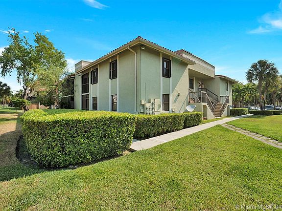 2nd image of 9912 Hammocks Blvd APT 203