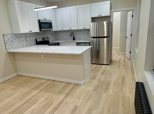 3310 31st Ave APT 3R, Astoria, NY 11106