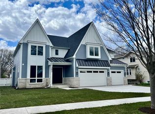 282 N Illinois St, Elmhurst, IL