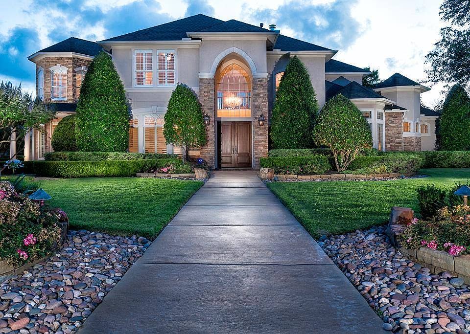 1st image of 12315 Cross Canyon Ln