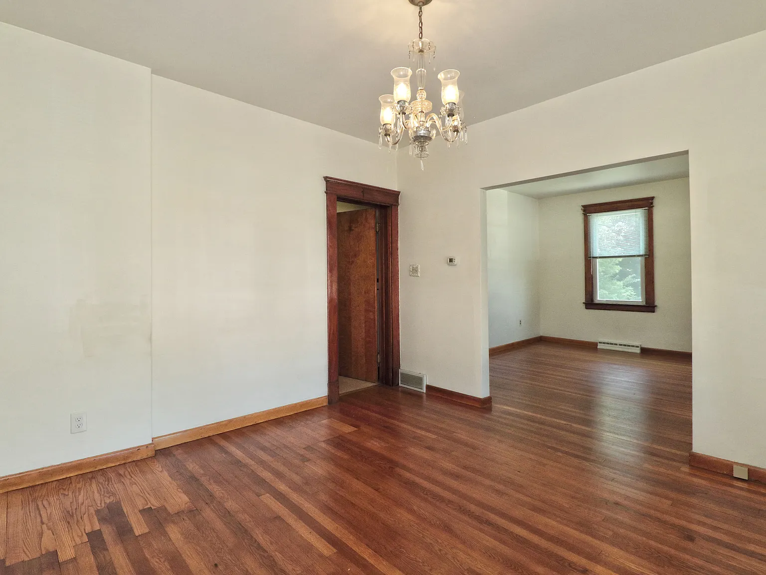 1 bed, 850 sqft, $1,700 — Photo 4