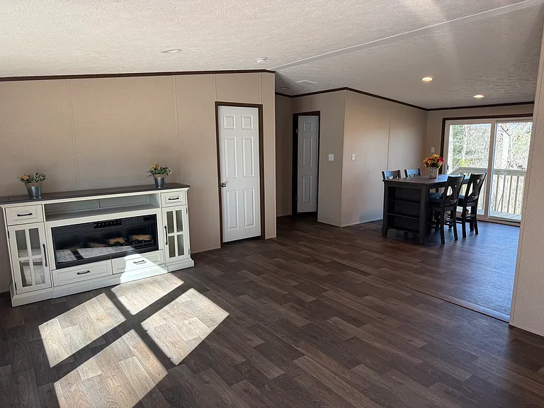 1254 Friendship Church Rd — Photo 16