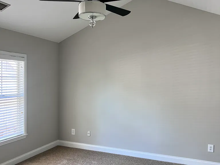 220 S Cedar St — Photo 21