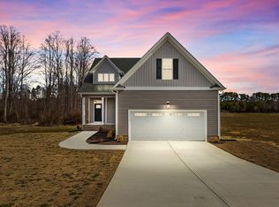 110 Diamond Creek Dr, Zebulon, NC 27597