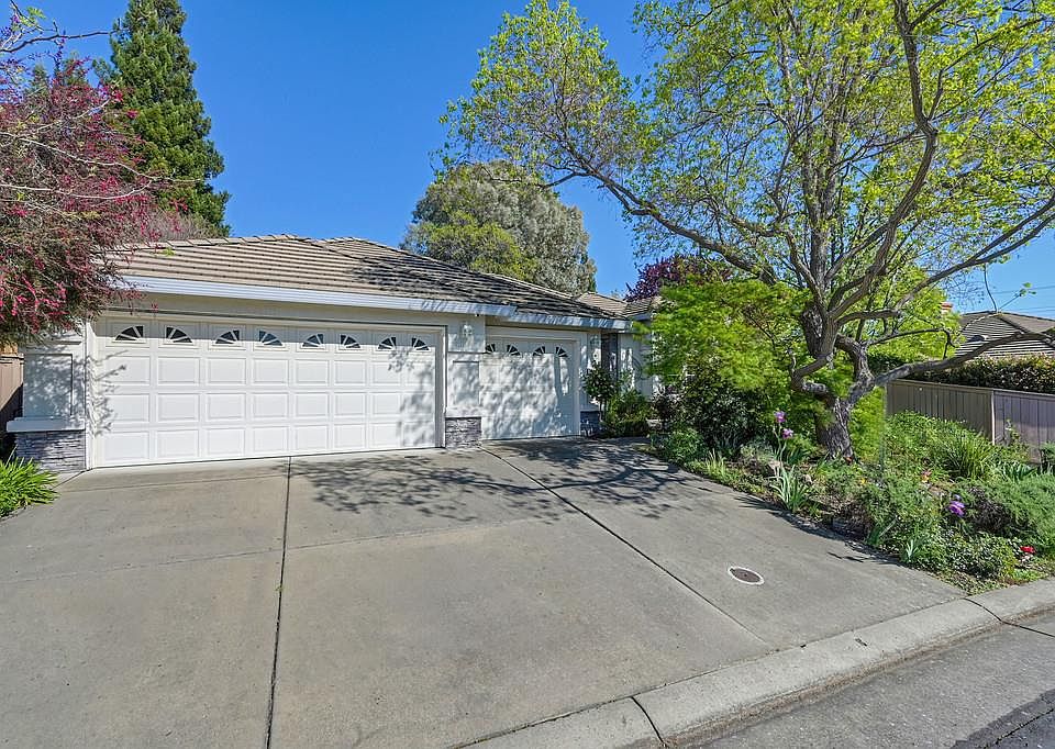 1st image of 1313 Beckett Dr