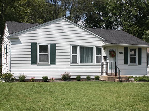 3rd image of 4425 Boswell Ave