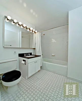 Rented by Halstead Real Estate | media 18