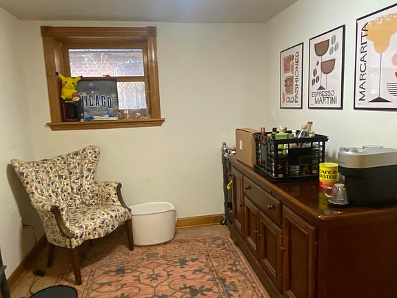 5th image of 3638 N Keeler Ave #G