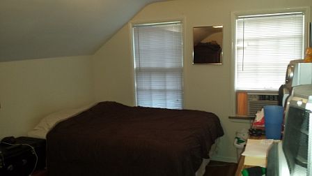 Bedroom For Rent Window View