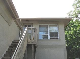 345 E Park Ave #0, Libertyville, IL 60048