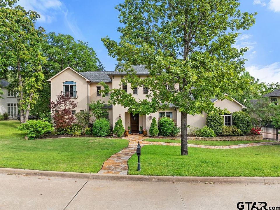 1st image of 2907 Stewart Way