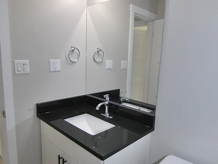 10235 114th St NW — Photo 7