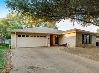 3608 Wedgworth Rd S, Fort Worth, TX 76133