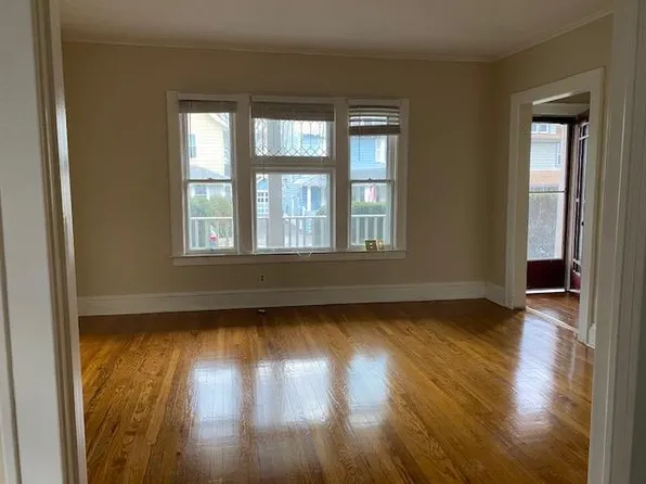 126 Peck Ave, Syracuse, NY 13206