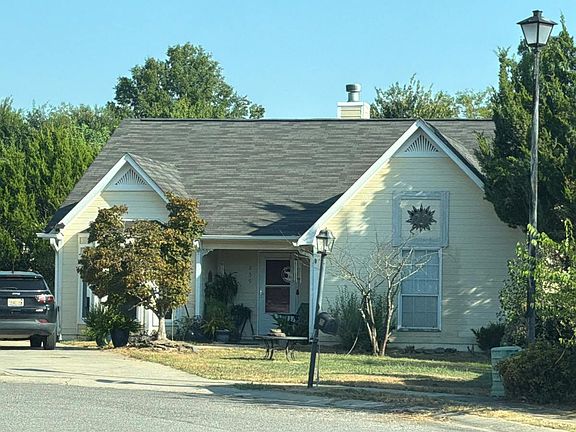 3rd image of 259 Park Place Way