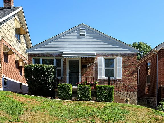 2nd image of 5513 Lansdowne Ave