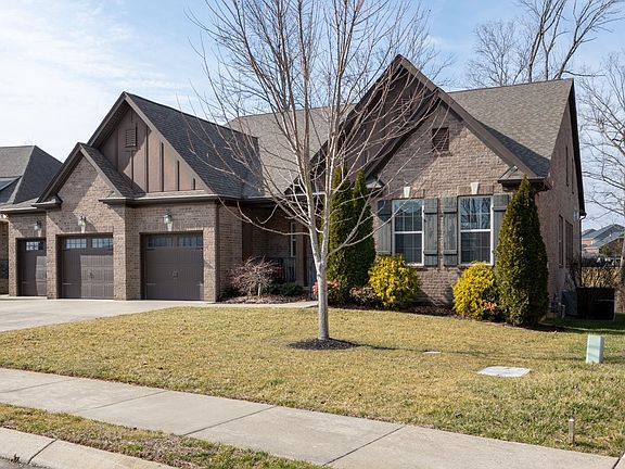3rd image of 402 Everlee Ln