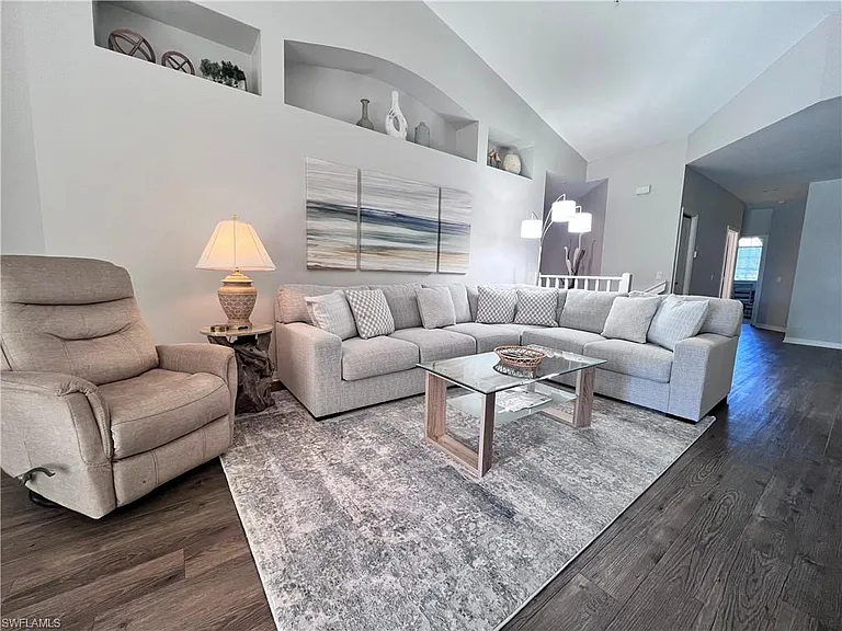 25240 Pelican Creek Cir #202 — Photo 11