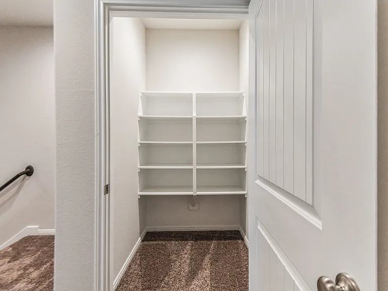 2716 Veranda Fls — Photo 23
