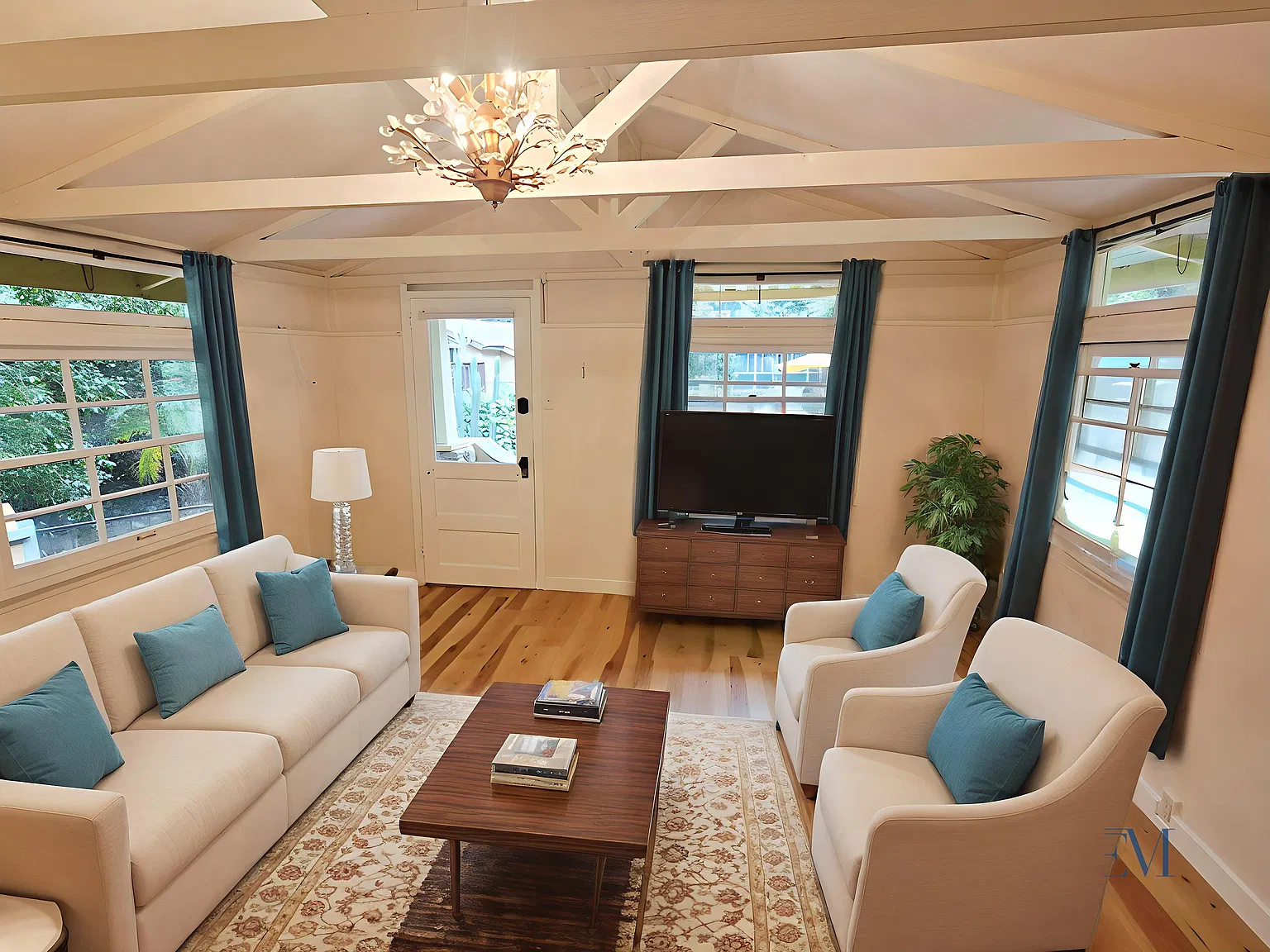 1 bed, 700 sqft, $3,495 — Photo 2