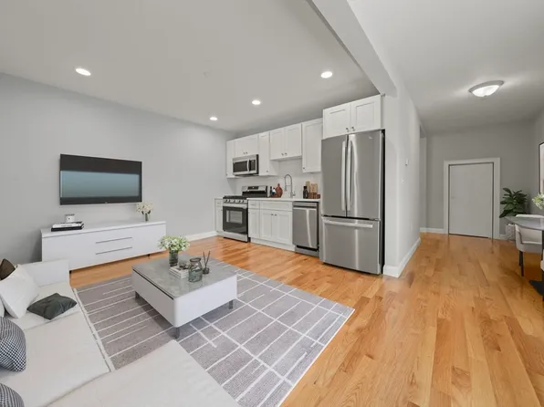 492 Cabot St #1A, Beverly, MA 01915