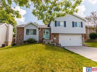 7536 S 34th St, Lincoln, NE 68516