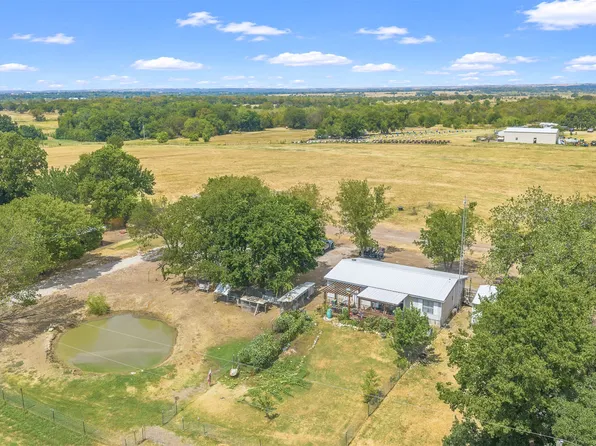 32 Forest Lane Rd, Ardmore, OK 73401
