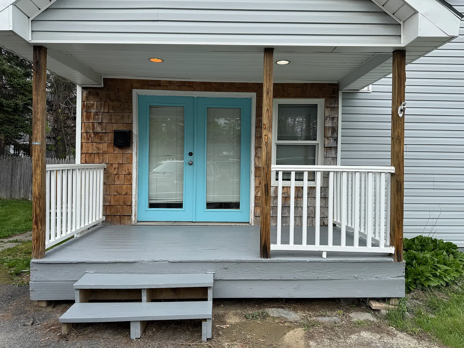 3 bed, 1400 sqft, $2,200 — Photo 3