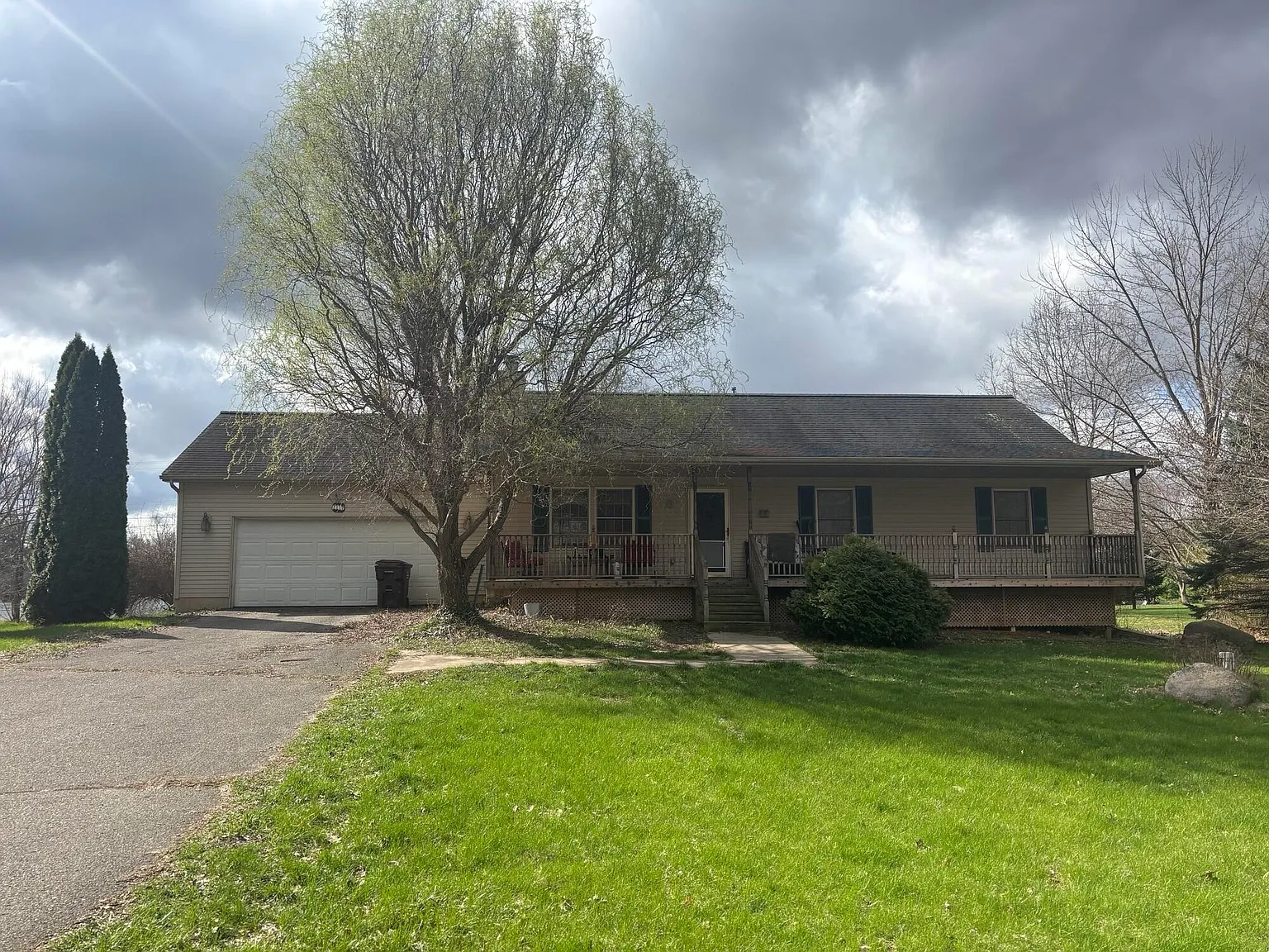7117 King Rd photo 1