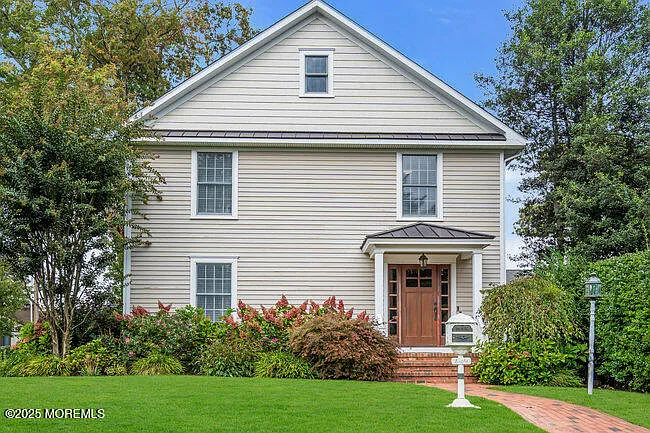 8 Glenwood Pl