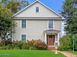 8 Glenwood Pl, Spring Lake, NJ 07762