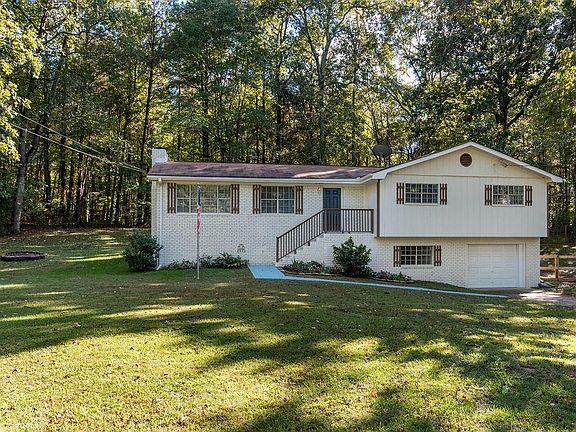 2nd image of 516 Finch Ct