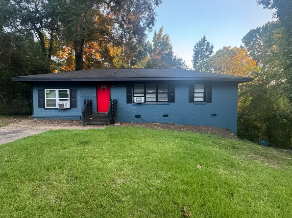 (undisclosed Address), Columbus, GA 31903