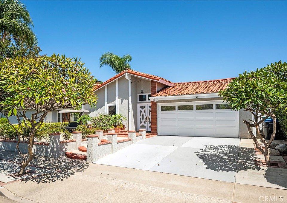 1st image of 14862 Rattan St