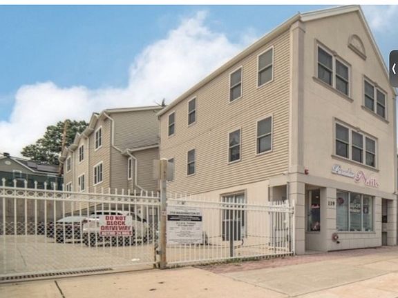 2nd image of 119 Washington Ave APT C