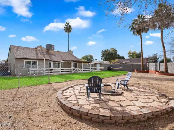 290 S Hazelton Drive, Chandler, AZ 85226