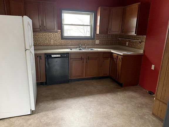 5th image of 764 3rd Ave