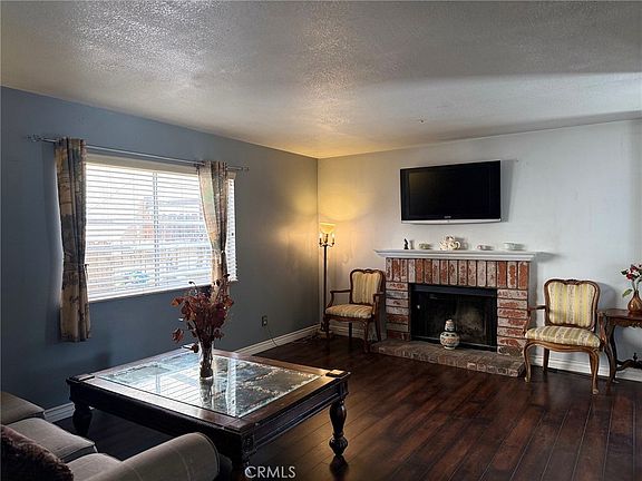 4th image of 365 E Vodden St