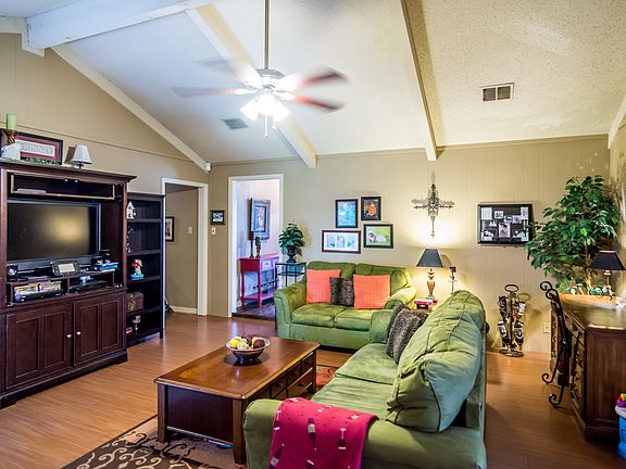 5th image of 5605 Golden Meadows Dr