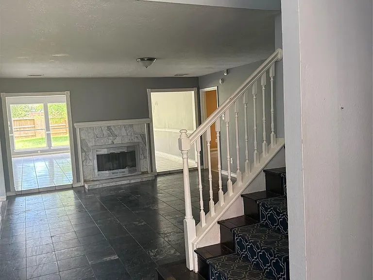 5322 Golden Stream Dr — Photo 6