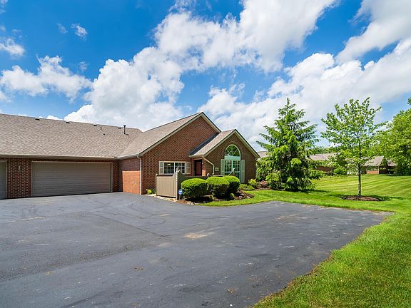 3rd image of 6864 Winrock Dr