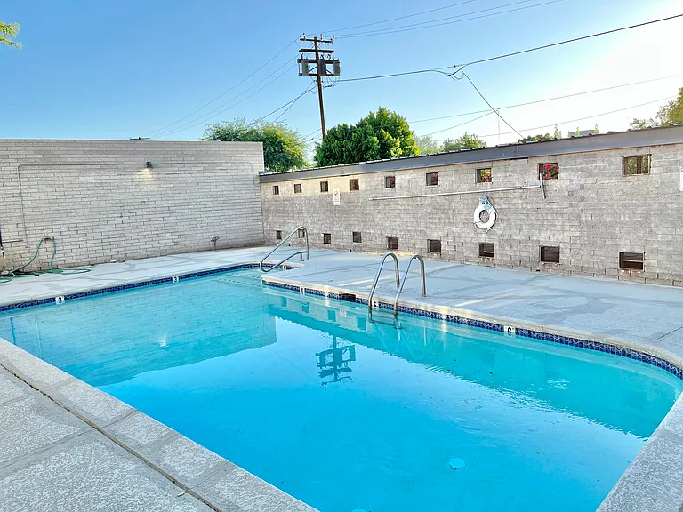 445 W Osborn Rd #1 — Photo 3